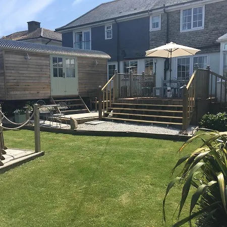 Downsfield 5* St Ives